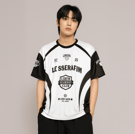 LE SSERAFIM FEARNOT コラボ Tシャツ XL ホワイト LE SSERAFIM - FEARNADA 2024 S/S LE SSERAFIM TOUR OFFICIAL MD