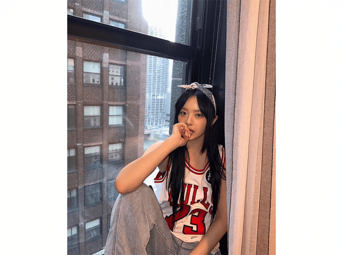 [NewJeans] White Sleeveless Jersey (unisex)