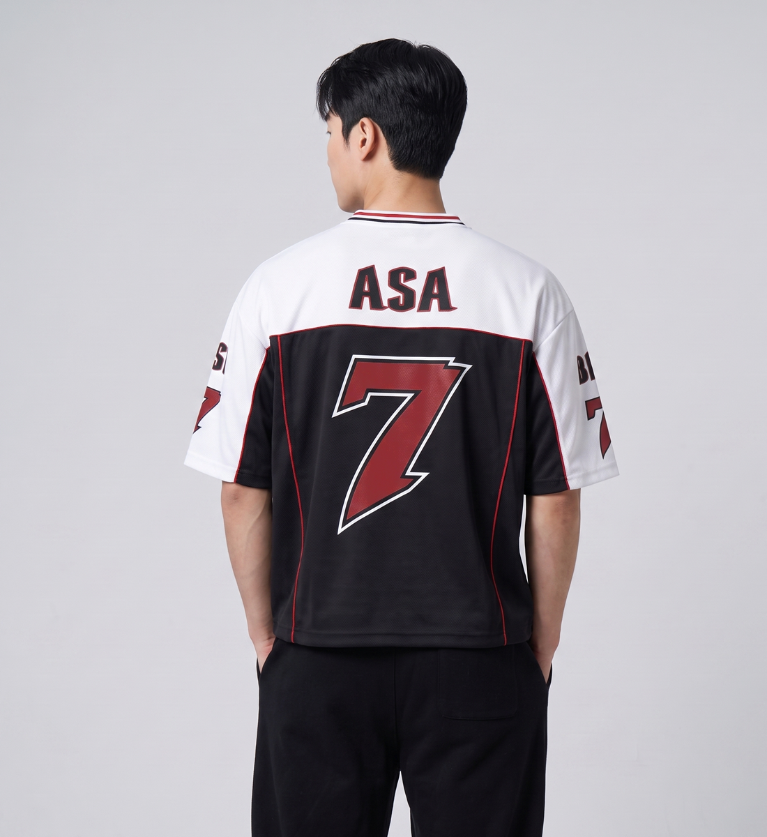 [BABYMONSTER] Oversized Boxy V-Neck (Unisex)