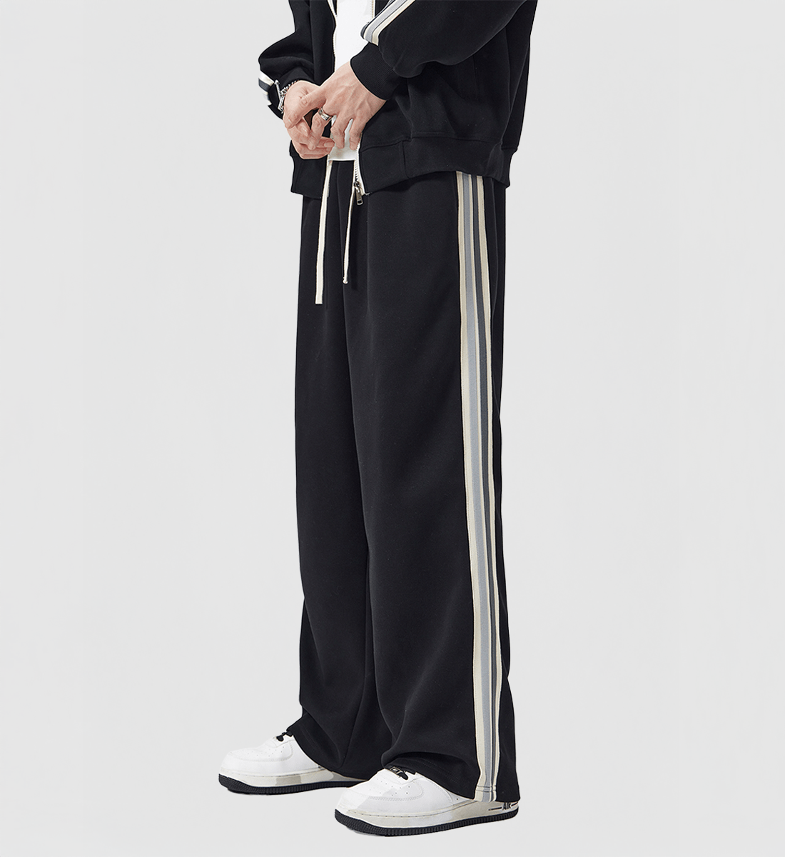 [Stray Kids] Tracksuit Pants (unisex)